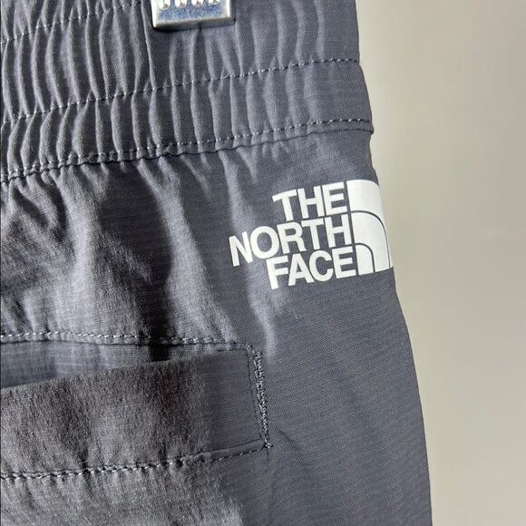 The North Face Gray  Pants - Picture 4 of 6